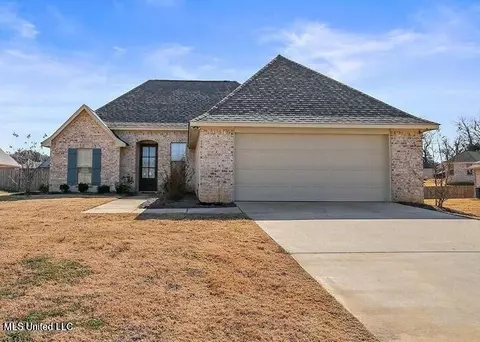 705 Parkdale Pl, Brandon, MS 39042