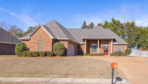 116 Marion Dr, Clinton, MS 39056