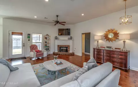208 Memory Ln, Madison, MS 39110 photo 7