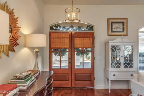208 Memory Ln, Madison, MS 39110 photo 5