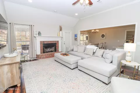 162 Hanover Dr, Brandon, MS 39047 photo 5