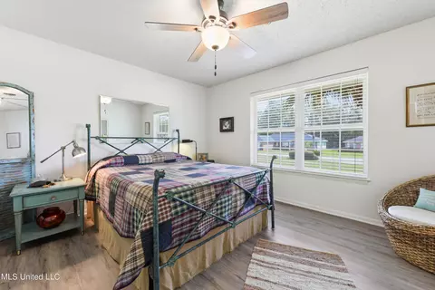 Bedroom - 888 Hana Pl, Diamondhead, MS 39525 photo 3 of 4