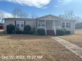 214 N Binford Ave, Duck Hill, MS 38925