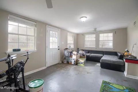 108 Oak View Ave, Long Beach, MS 39560 photo 8