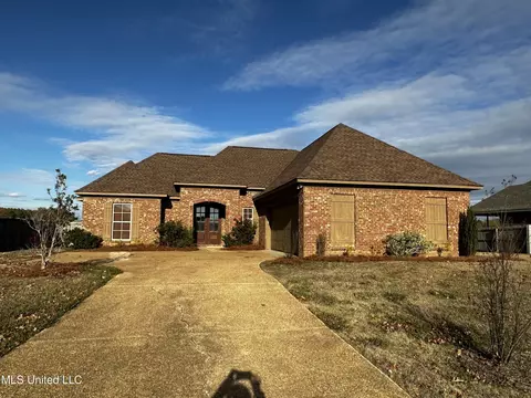 134 Lakeway Dr, Madison, MS 39110