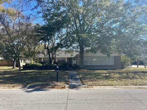 100 Royal Dr, Long Beach, MS 39560
