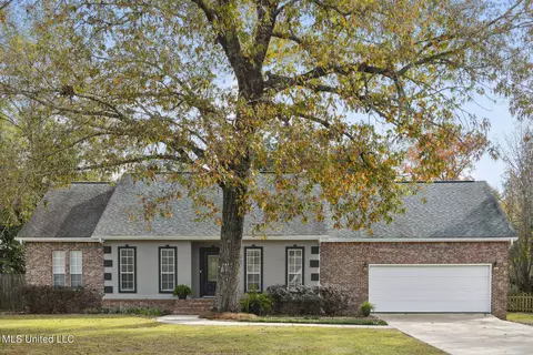 15540 Tranquil Lake Dr, Gulfport, MS 39503