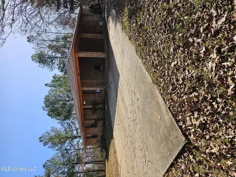 17149 Hwy 27, Crystal Springs, MS 39059