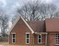 5890 E Garden Walk Walk, Southaven, MS 38671