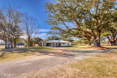 230 Harmon Pope Rd, Lucedale, MS 39452 photo 2
