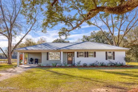 230 Harmon Pope Rd, Lucedale, MS 39452 photo 1