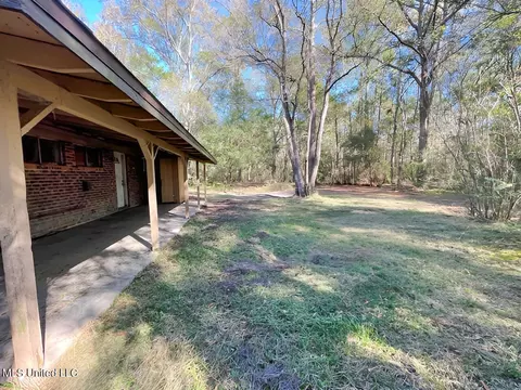 5904 Kings Rd, Moss Point, MS 39563 photo 9