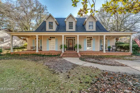 866 Highland Dr, Yazoo City, MS 39194