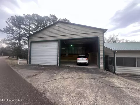 Other - 32 County Road 510, Como, MS 38619 photo 5 of 10
