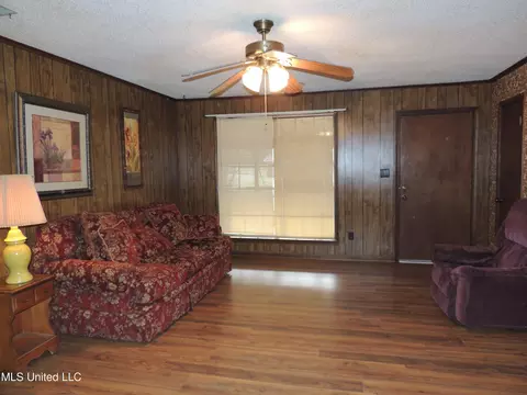 132 Crestfield Rd, Coldwater, MS 38618 photo 4