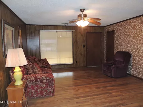 132 Crestfield Rd, Coldwater, MS 38618 photo 3