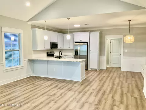 Kitchen - 3532 Loulu Pl, Diamondhead, MS 39525 photo 1 of 7