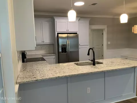 Kitchen - 3532 Loulu Pl, Diamondhead, MS 39525 photo 2 of 7