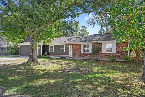 2061 Camp Wilkes Rd, Biloxi, MS 39532