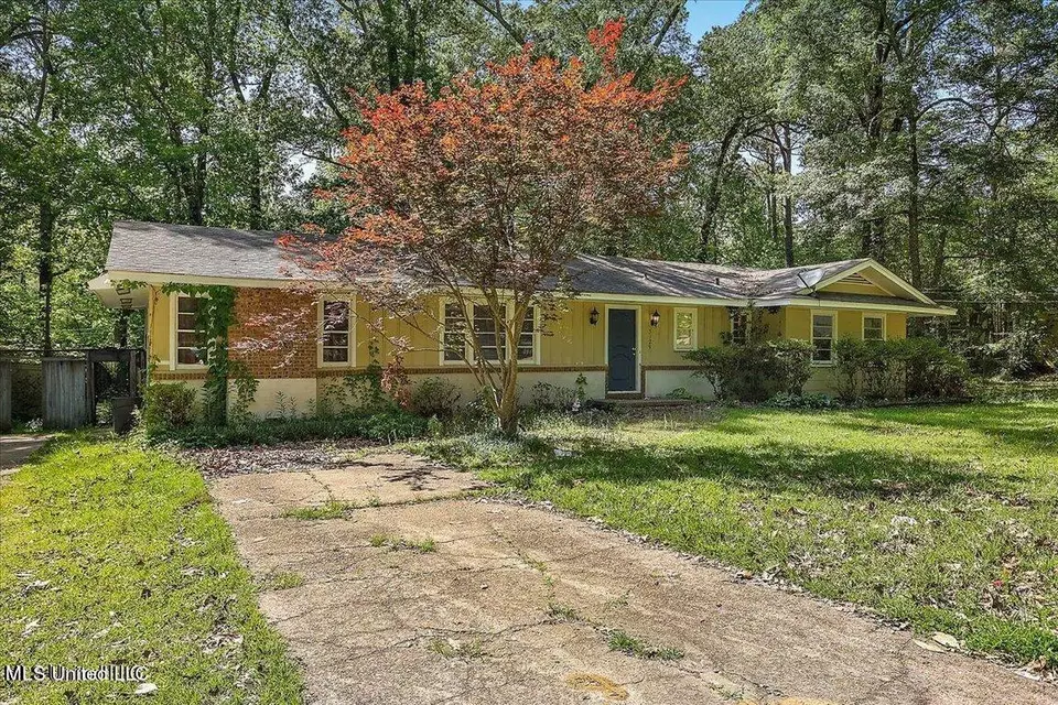 3129 Adrienne Dr, Jackson, MS 39212 1 photo Movoto