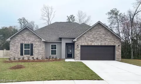 3 Diane Cv, Long Beach, MS 39560