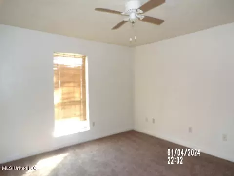 2077 Scanlon Dr, Jackson, MS 39204 photo 9