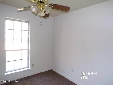 2077 Scanlon Dr, Jackson, MS 39204 photo 12
