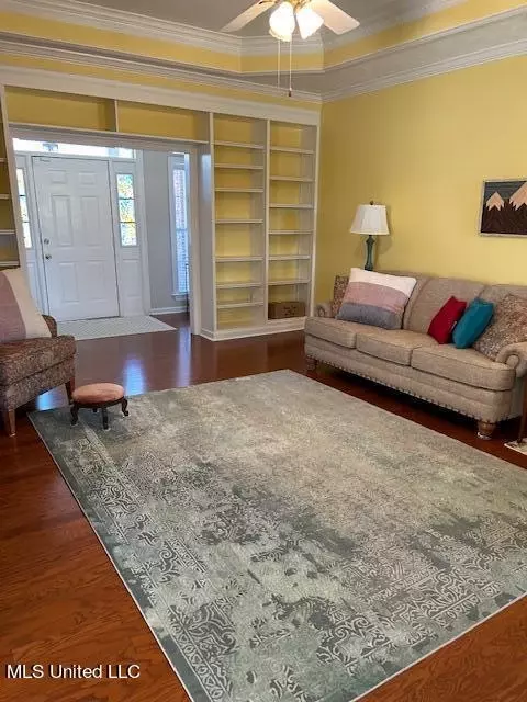 204 Seminole Cir, Terry, MS 39170 photo 6