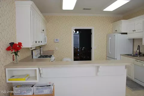 204 Seminole Cir, Terry, MS 39170 photo 23