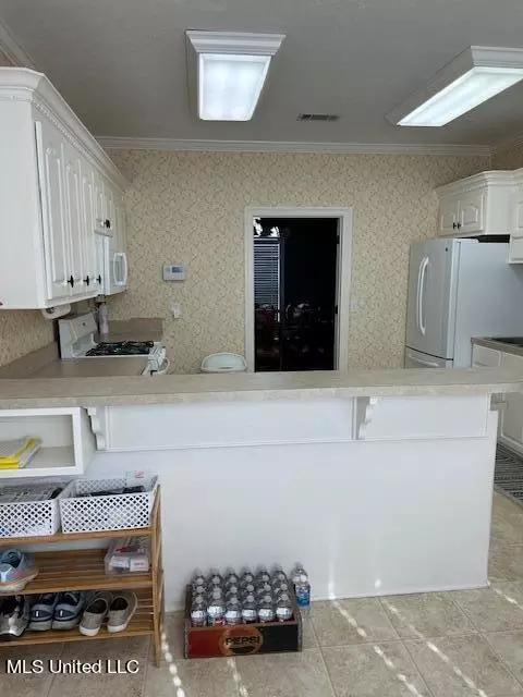 204 Seminole Cir, Terry, MS 39170 photo 28