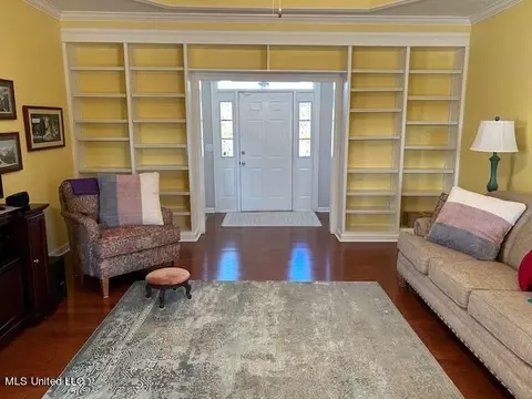 204 Seminole Cir, Terry, MS 39170 photo 10