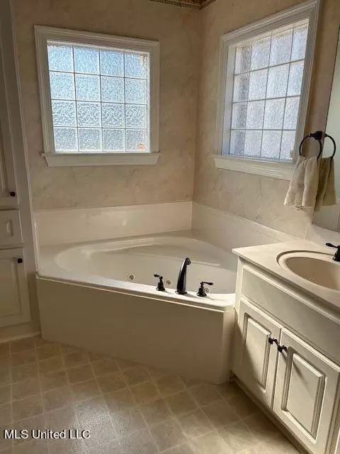 204 Seminole Cir, Terry, MS 39170 photo 35