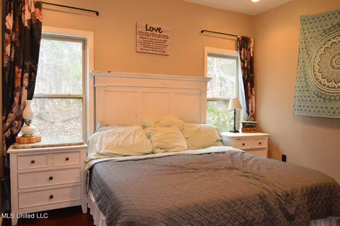 66 A County Road 517, Como, MS 38619 photo 10