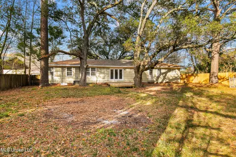 Exterior - 1539 Wilhurst St, Jackson, MS 39211 photo 9 of 9