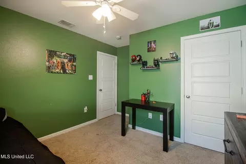 511 E Marigold Dr, Long Beach, MS 39560 photo 8