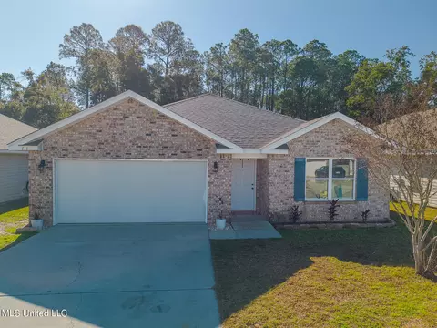 511 E Marigold Dr, Long Beach, MS 39560