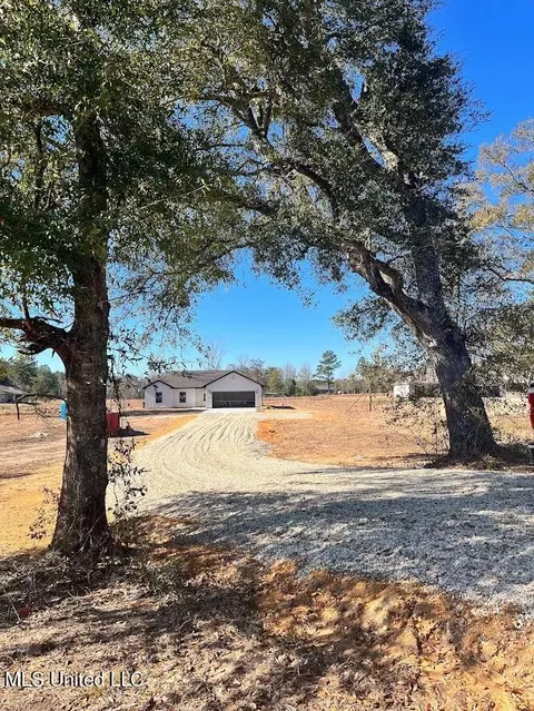 3479 Highway 53, Poplarville, MS 39470