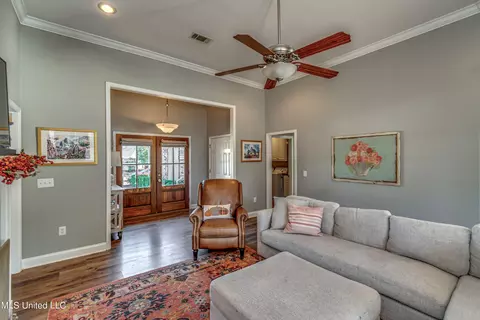 106 Summerdale Pl, Brandon, MS 39047 photo 9