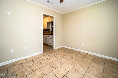 5750 Beechcrest Ct, Jackson, MS 39211 photo 5