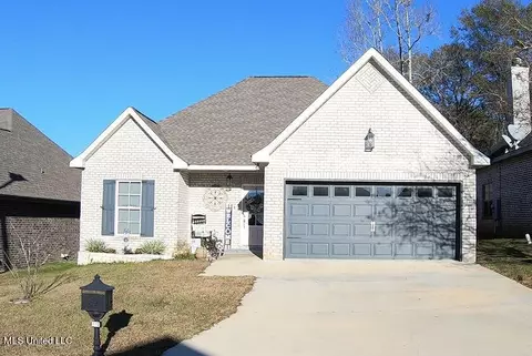 110 Rue St Germaine, Carriere, MS 39426