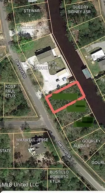 10070 Bancroft St, Bay Saint Louis, MS 39520