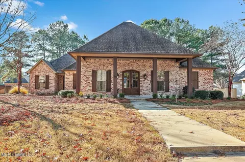 111 Winterbury Dr, Madison, MS 39110 photo 2