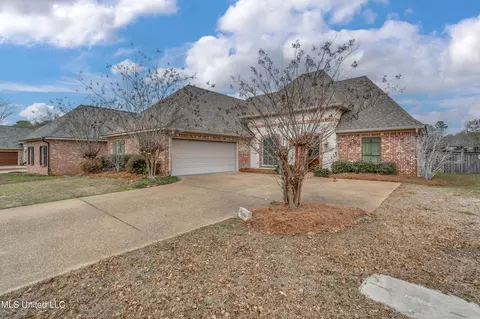407 Providence Dr, Brandon, MS 39042 photo 2