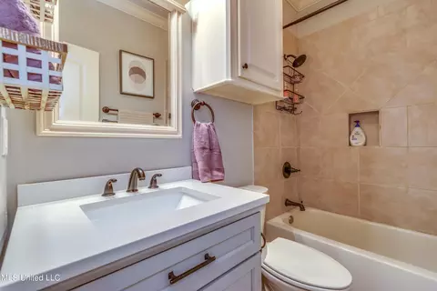 407 Providence Dr, Brandon, MS 39042 photo 21