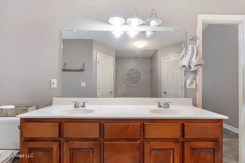 6179 E Sandbourne, Olive Branch, MS 38654 photo 16