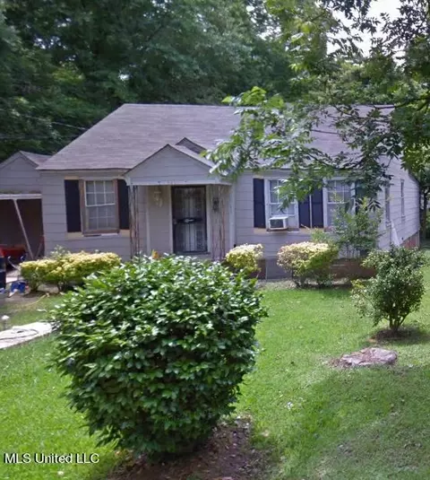 247 Donald St, Jackson, MS 39216