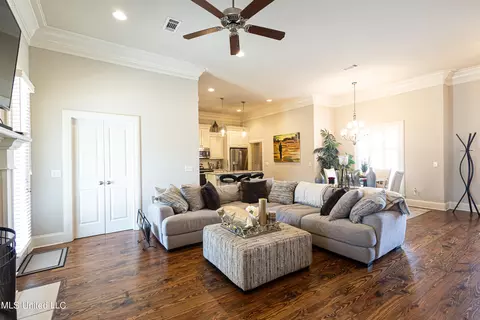 109 Esther Cove Cv, Madison, MS 39110 photo 3