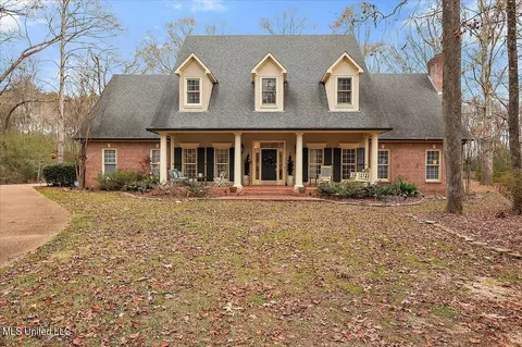 17 Chatham Pl, Clinton, MS 39056