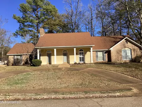 108 Lake Forest Lane Ln, Clinton, MS 39056