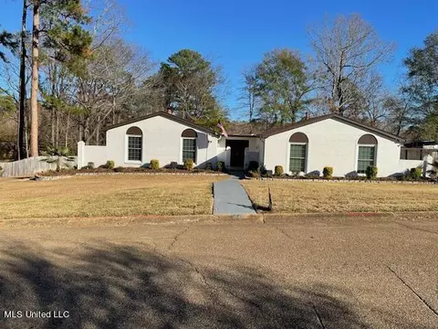 6148 Whitestone Rd, Jackson, MS 39206